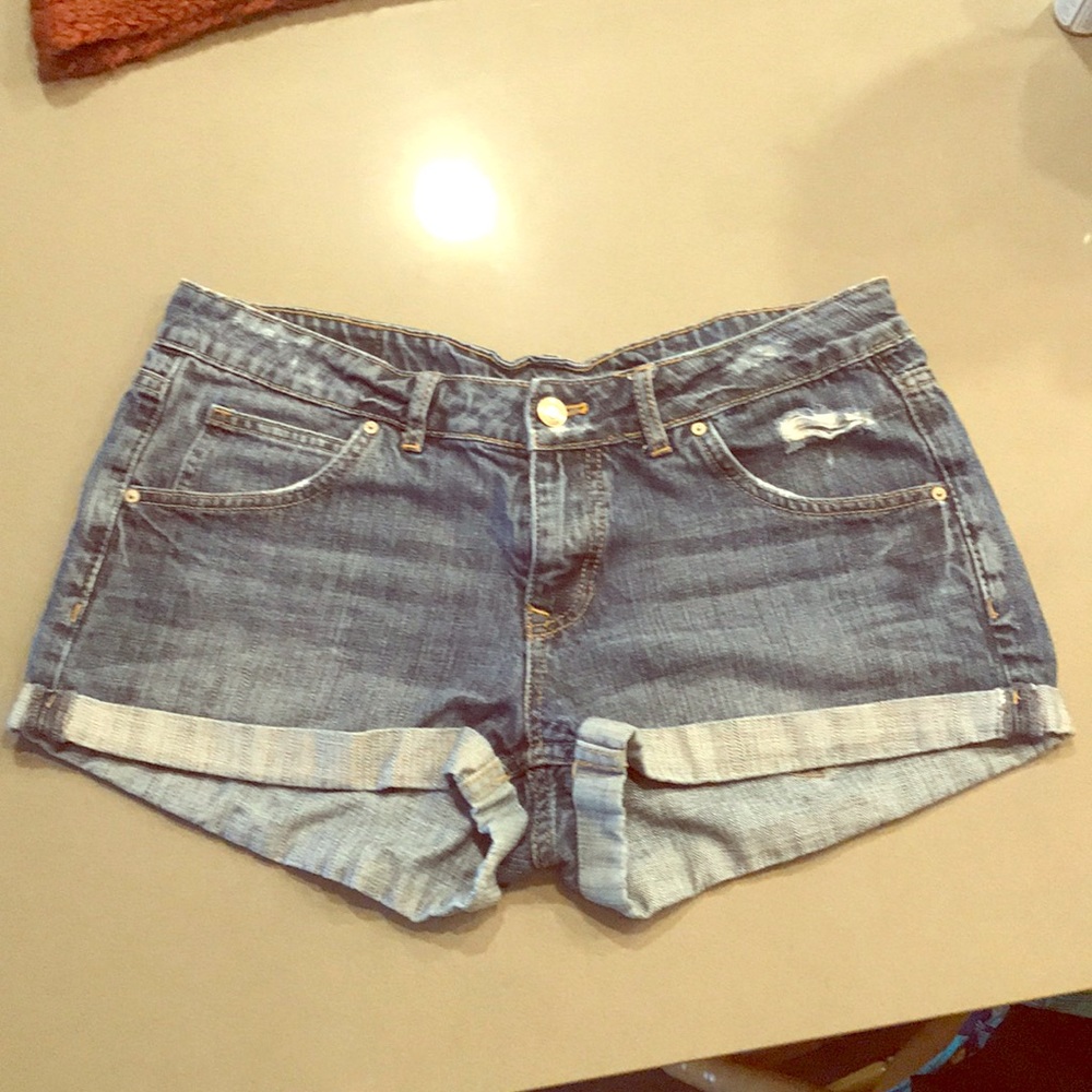 H&M blue jean shorts - size 10